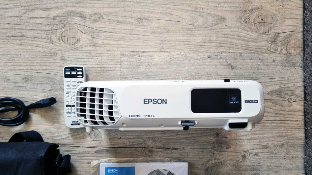 Videoproiector EPSON EB-W28 -Contrast 10000:1/HDMI/Luminozitate3000 lm