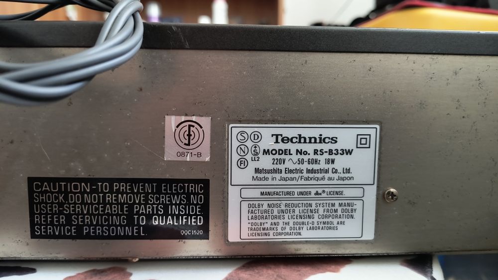 Linie Technics amplificator plus deck