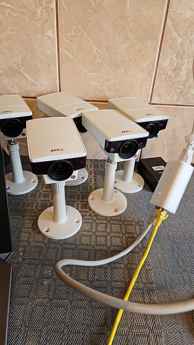 Camere de supraveghere fullHD AXIS M1145-L, ip, alimentare PoE, card.