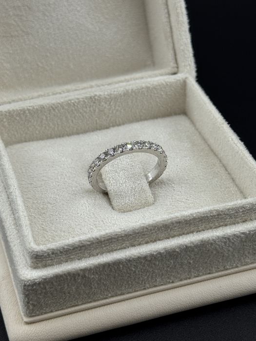 Кольцо с бриллиантами