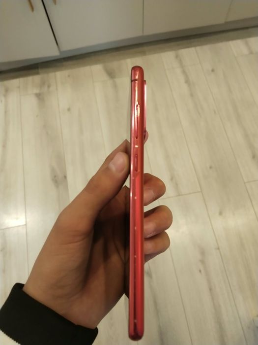 Samsung S20 FE срочно