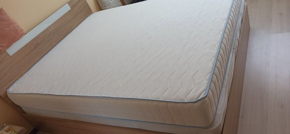 Двулицев матрак iZone 7 от Sleepy 21см