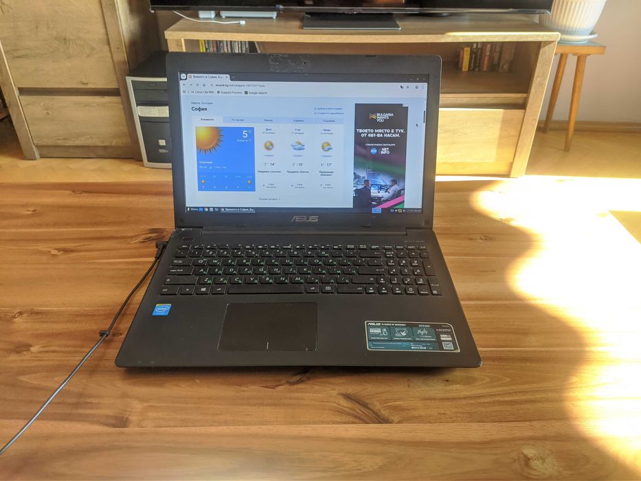 Лаптоп Asus X553MA