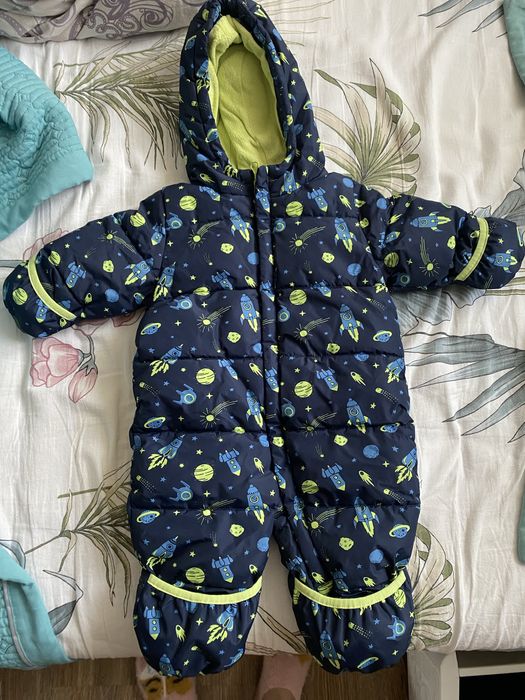 Продам детскую одежду от 0 до 6 месяцев