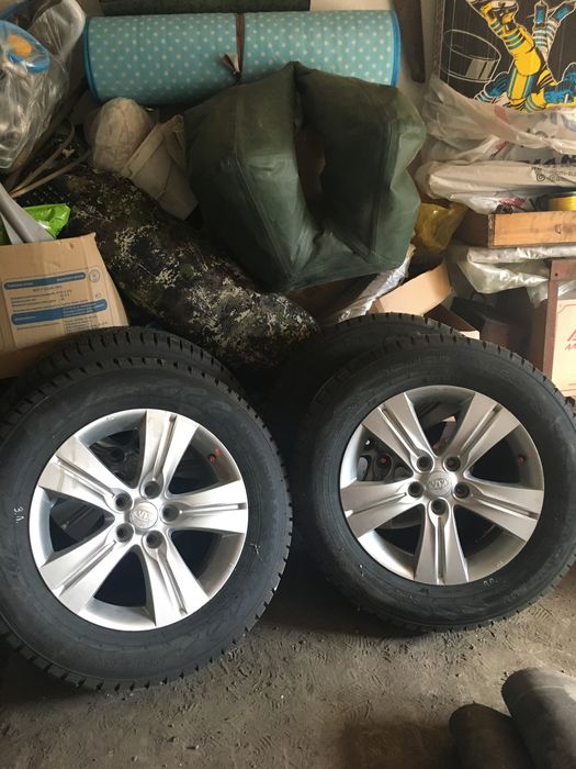 Диски с шинами комплекте