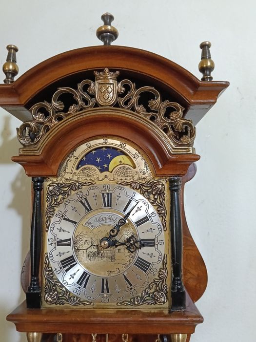 Ceas olandez de perete cu pendul