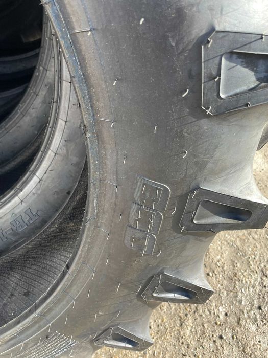 12.4-36 Anvelope noi de tractor cu 8PR garantie Cauciucuri de FIAT
