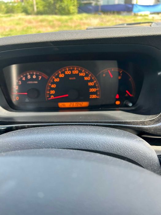 Vând Honda FRV 1.7 Benizina