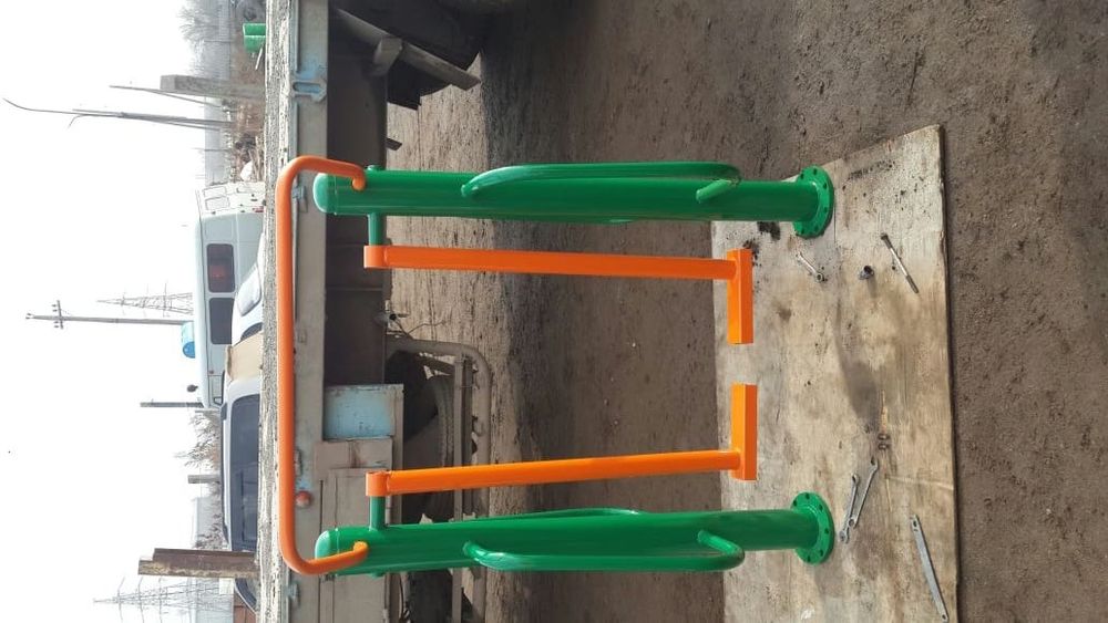 Уличные тренажёры