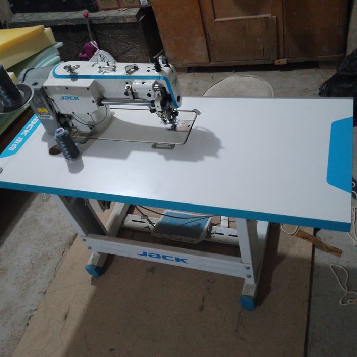 Shagayushi shvenni moshinka