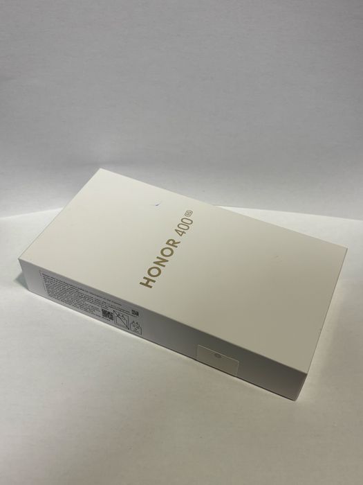 MDM vinde: Honor 400 5G 512GB Midnight Black.