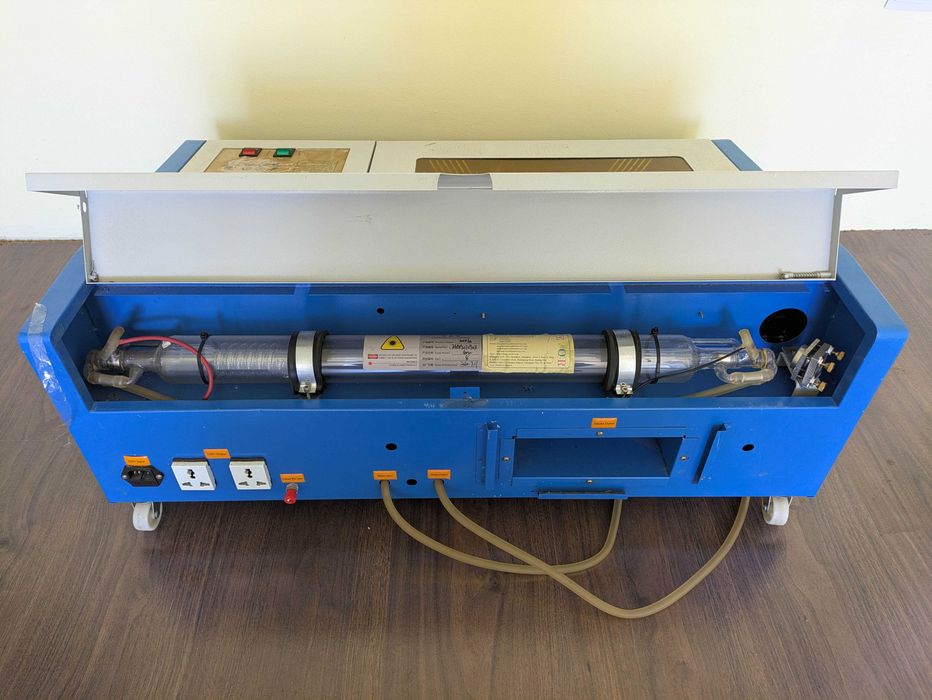 VEVOR K40 40W CO2 лазерна гравираща машина гравьор