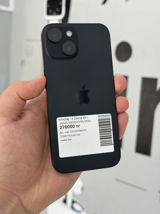 Iphone 15 256gb 89% с гарантией