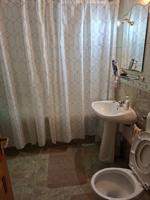 vand casa din caramida px1 5 camere zona centrala