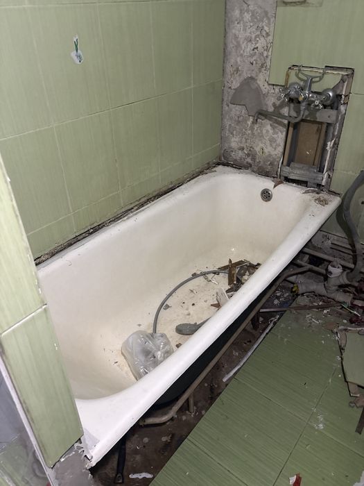 Отдам б.у ванну самовывоз 4 этаж…….