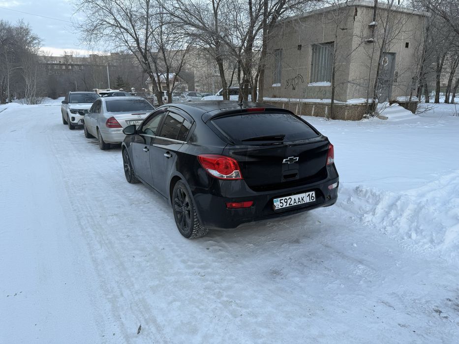 Продам chevrolet cruze