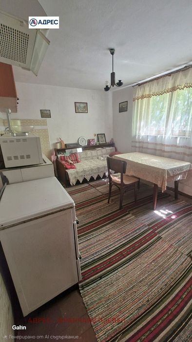 Къща в Ловеч, област-гр.Луковит площ 460 цена 160000