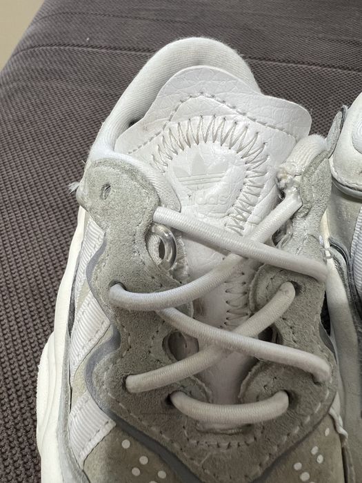 Adidasi Adidas am măsurat cu ruleta in interior și au 14,5 cm