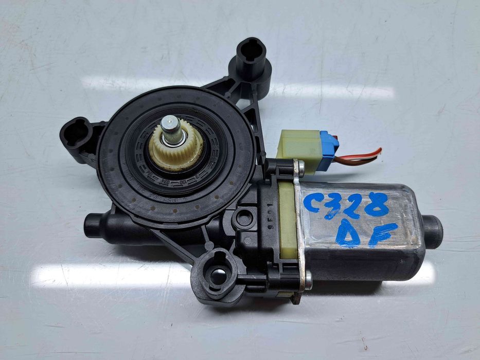 Motoras geam dreapta fata Seat Leon ST Combi (5F8) [Fabr 2013-2018] fa