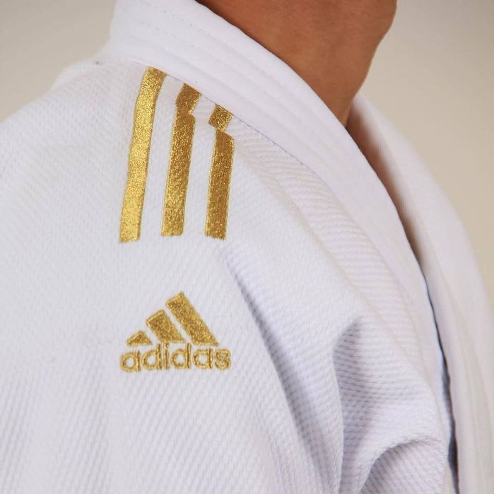 Dzudo kimano sotilad