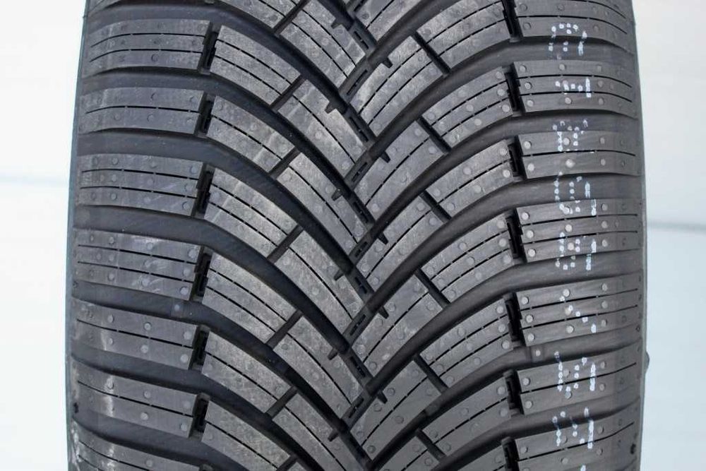 Anvelope noi 225/55R19 103W, XL, EV, RoadX, All Season, DOT 2026