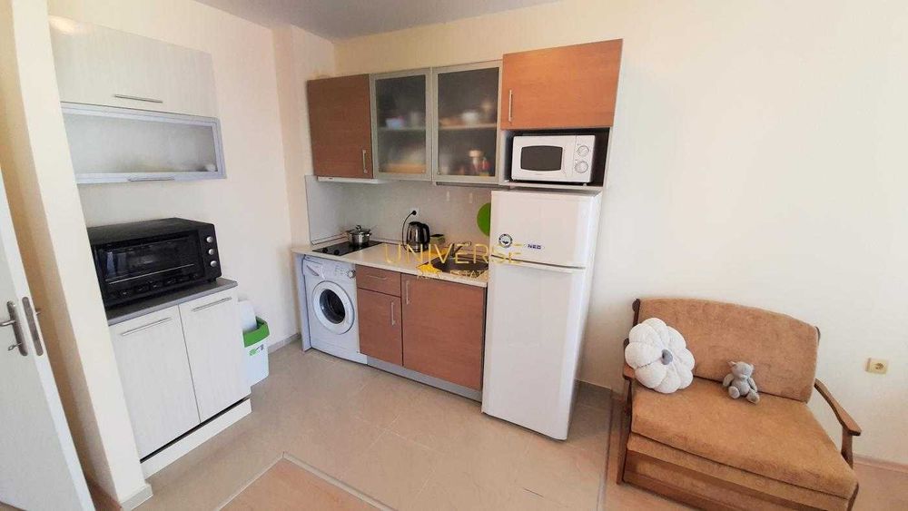 Продава се Тристаен апартамент в к.к. Слънчев бряг - 85 кв.м за 576 €/кв.м - Снимка #2