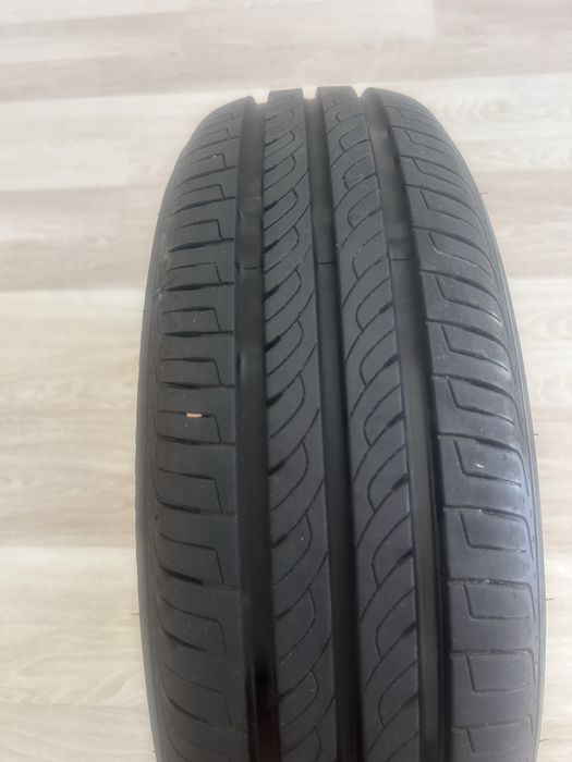 Vand 4 anvelope Dacia Spring