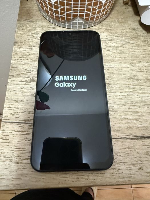 Samsung Galaxy A15, Dual SIM, 4GB RAM, 128GB 5G , Blue Black ( Ecran Fisurat)