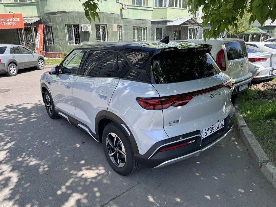 Продам BYD Yuan Up электрокар