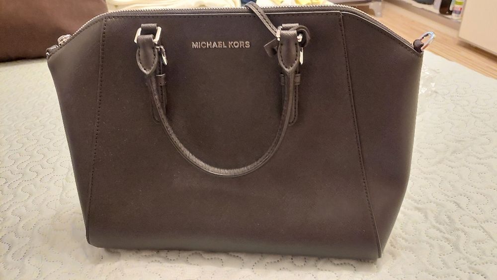 Geanta noua Michael Kors piele saffiano