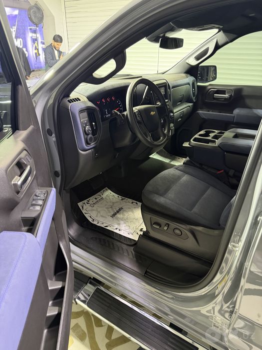 Chevrolet Silverado 2024 pikap