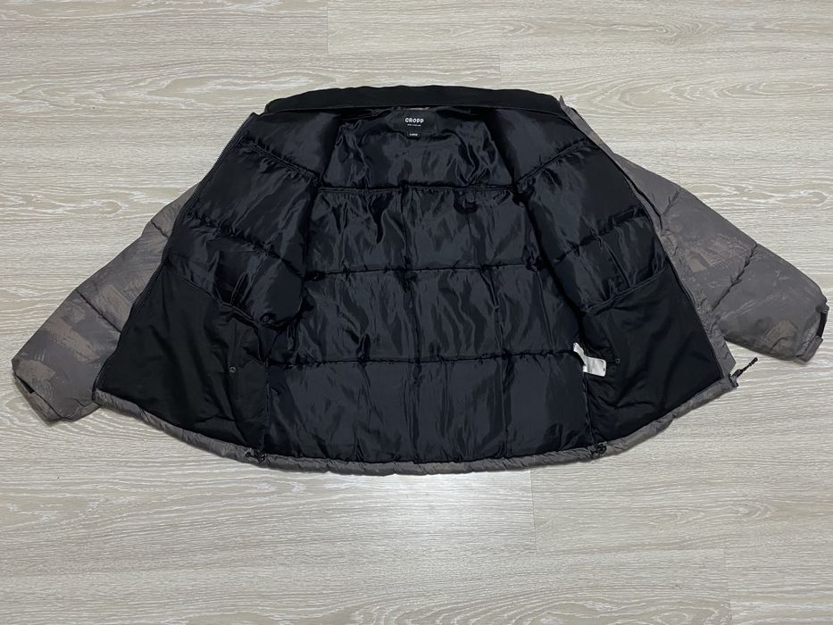 Продам пуховик