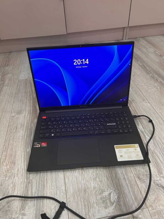 премиум-модель ультрабук ASUS VivoBook S16X