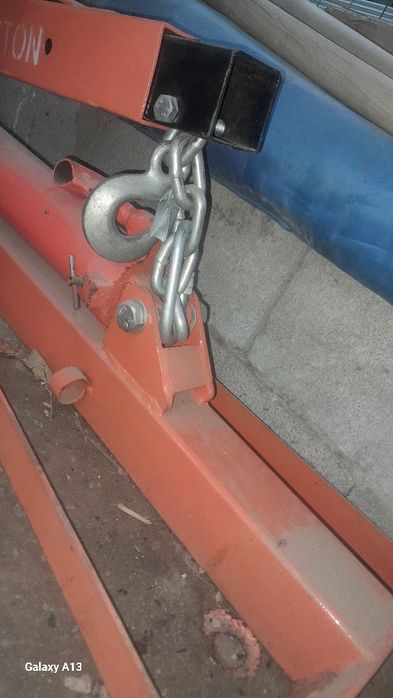 Гусак кран для демонтажа двс.