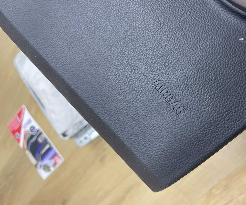 Seat Ibiza 2016 facelift - plansa de bord - kit airbag volan pasager