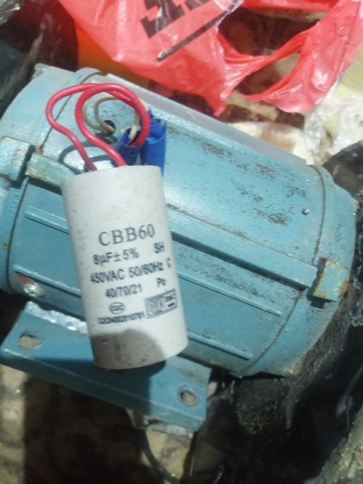 Продам электродвигатель для ремонта обуви два камня стоит