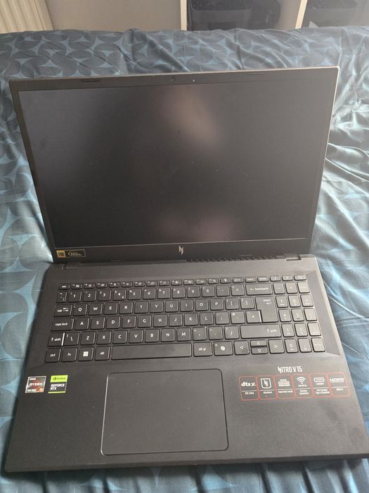 Laptop - Acer v15 16gb RAM, 3050RTX Nvidia