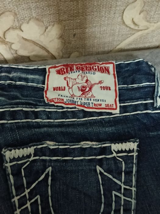 продам джинсы новые