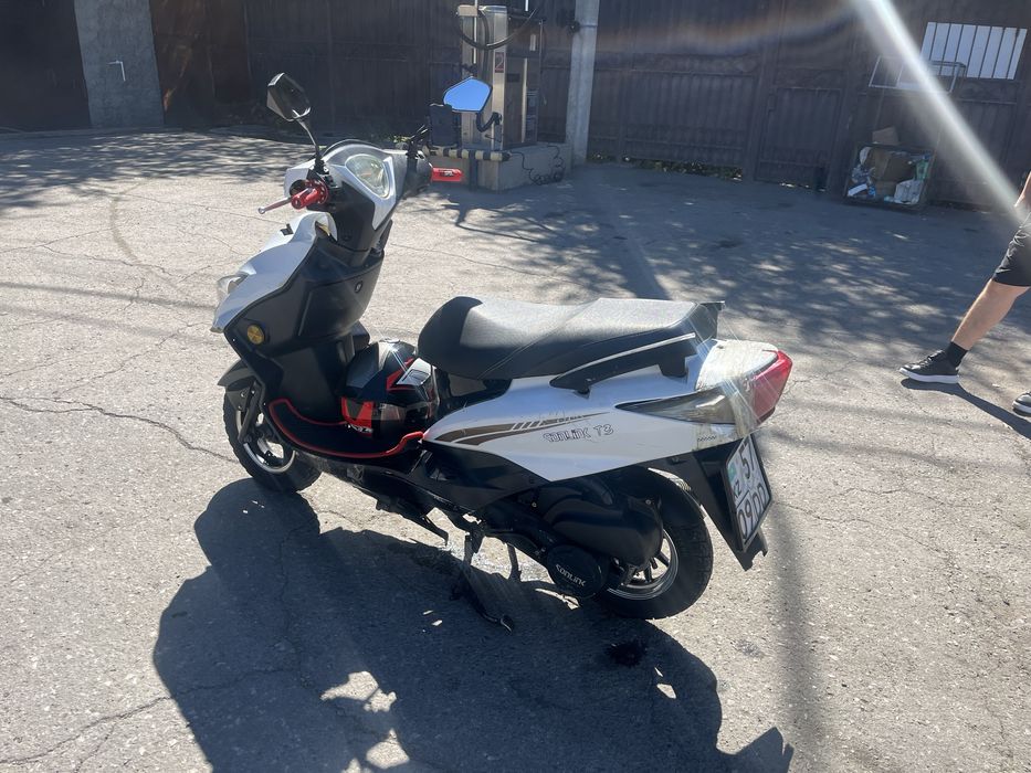 Продам мопед м10