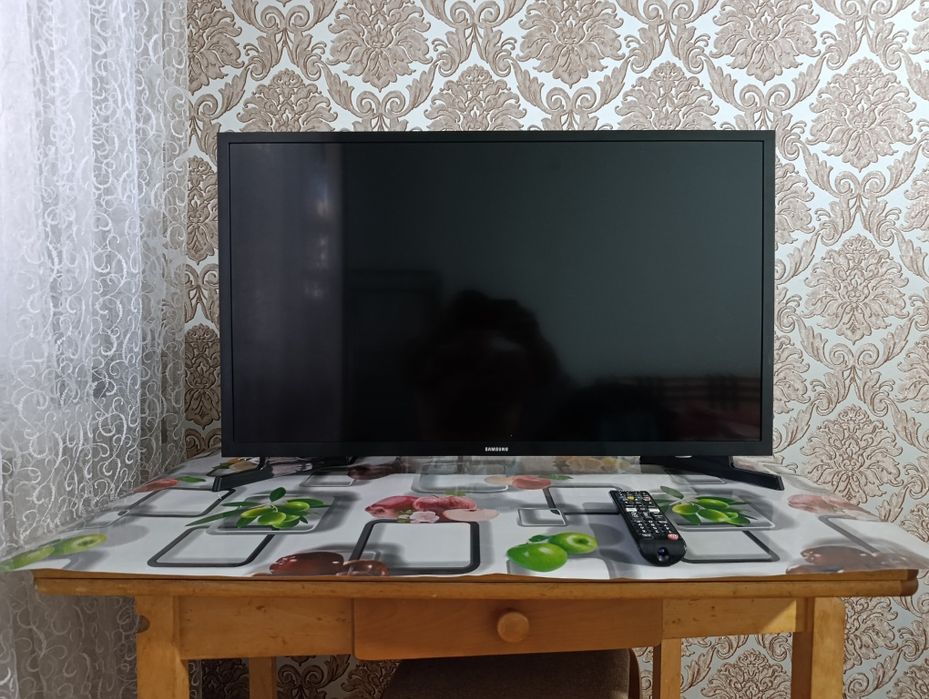 Новый smart TV Samsung