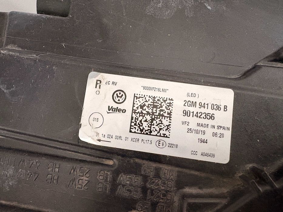 Far dreapta led Vw T-Cross dupa 2018 cod 2GM941036B