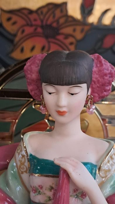 Порцеланова фигура Maiden of Fortune lena liu