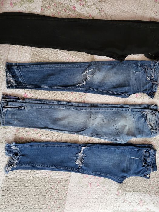 Дънки в отлично състояние