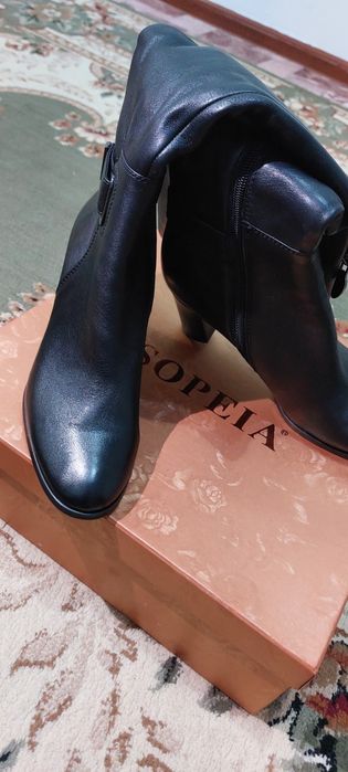 Продается осенние сопоги