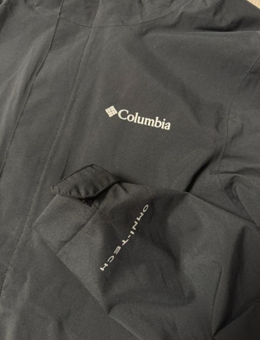 Hardshell Columbia Omni-Tech Packable