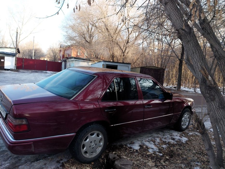 Продам легендарного Мерседеса,