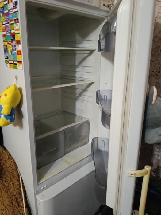 Продается холодильник