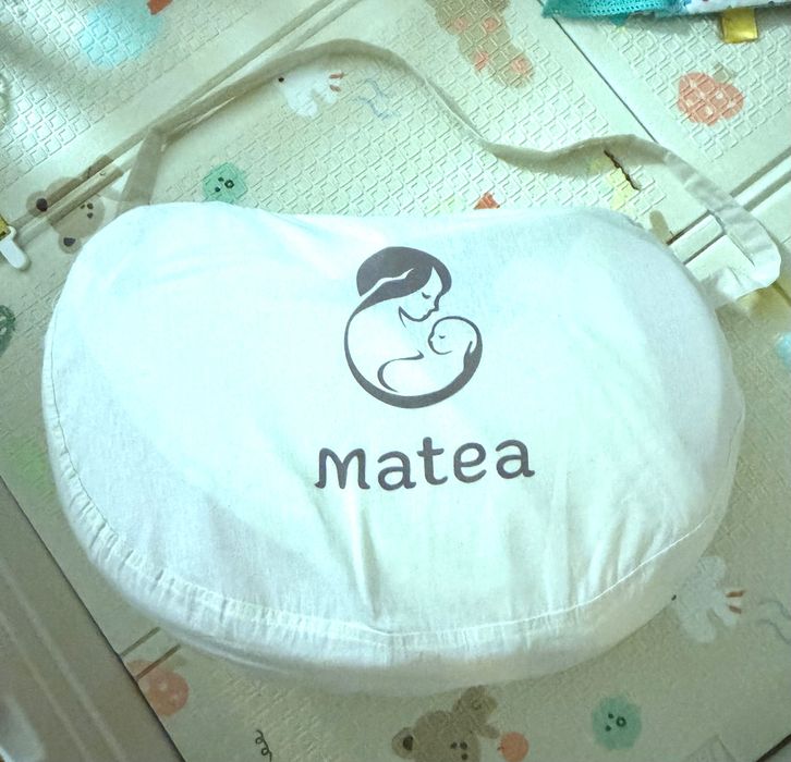 Нова Възглавница за кърмене Matea + протектор