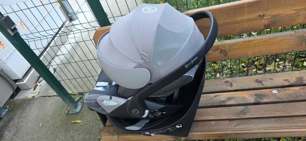 Столче и база за кола Cybex Cloud T I size plus