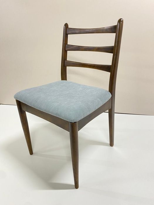 Перетяжка мебели